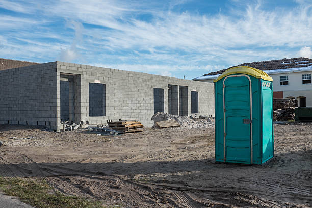 Best Portable bathroom rental  in Ly Lake, IL